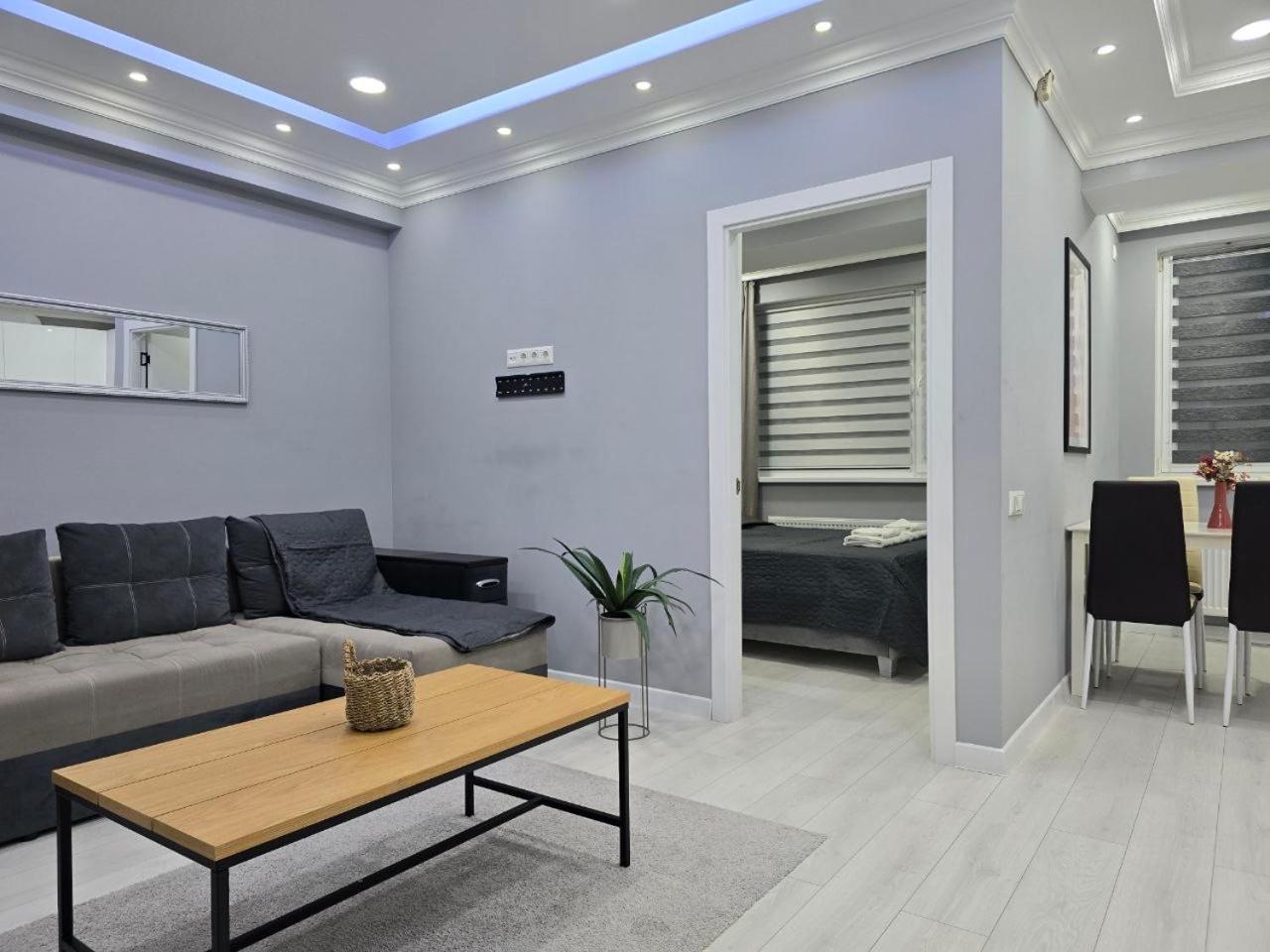 Appartement Langa Circ Si Aproape Centrul Orasului *